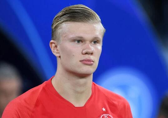 C罗：我和乔治娜计划世界杯后再举行婚礼，带着奖杯去庆祝