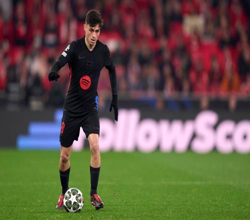 意媒：此前因流感缺阵的博尼尚未恢复训练，不确定能否踢意杯