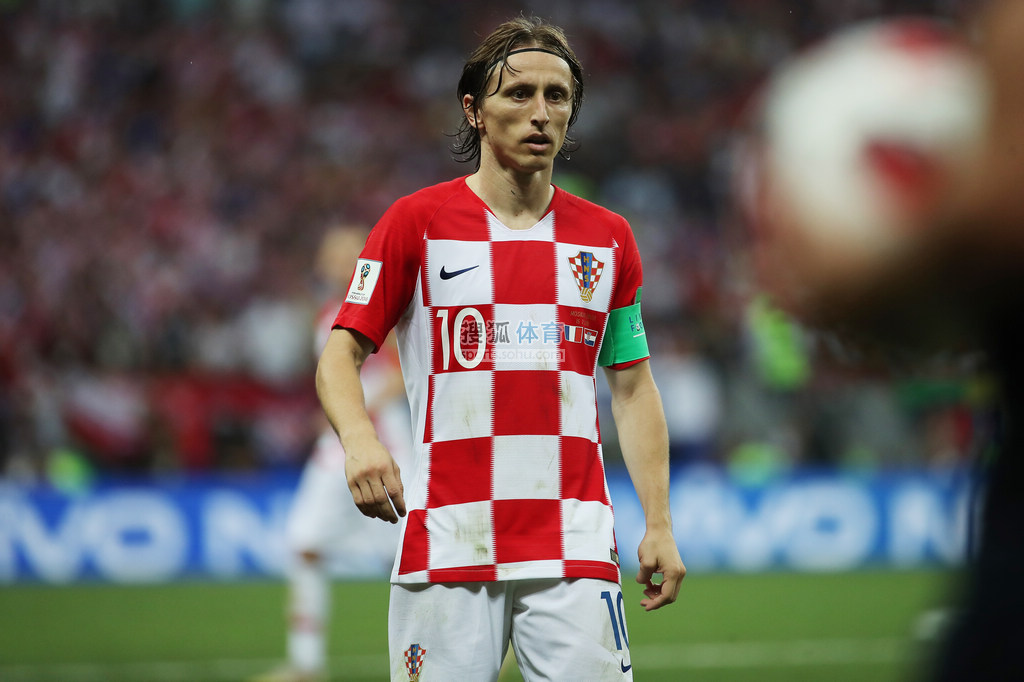 克里斯坦特：加斯佩里尼一直在证明自己；目标是欧联杯冠军